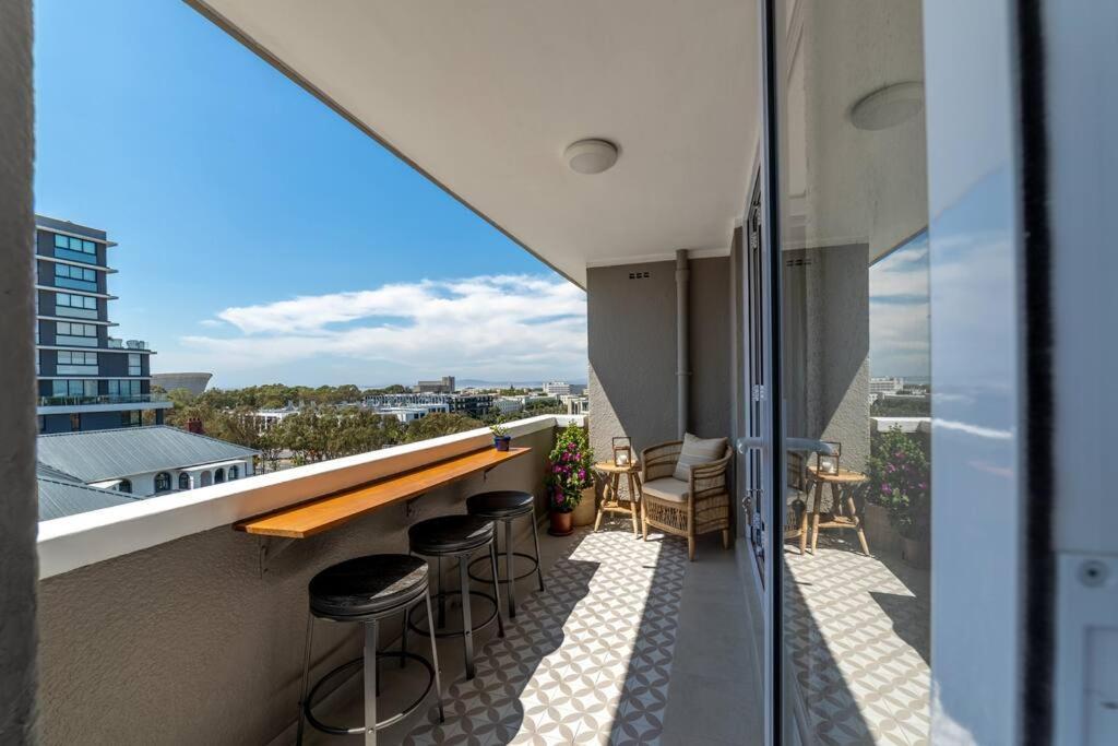 Greenpoint Emerald Cape Town Exterior photo